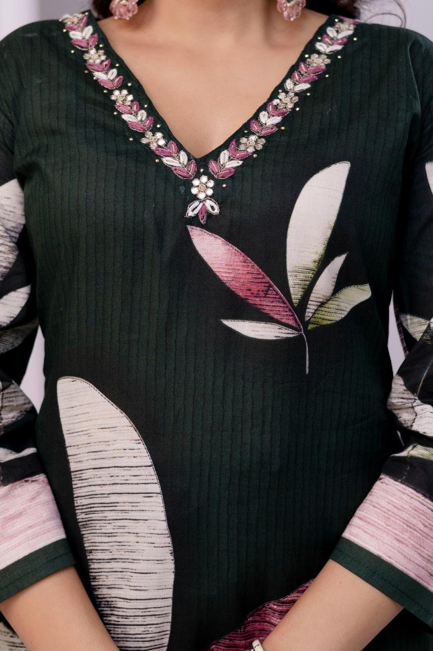 Kurta Set (Kurta, Trousers, and Dupatta) - Image 4